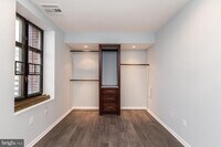 1601 Spring Garden St photo'