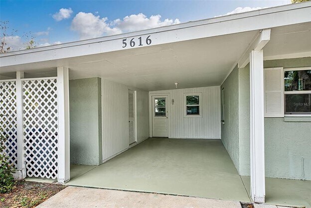 5616 Bronx Ave in Sarasota, FL - Building Photo - Building Photo