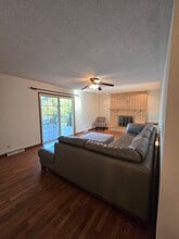 25435 W Comfort Dr in Forest Lake, MN - Building Photo - Building Photo