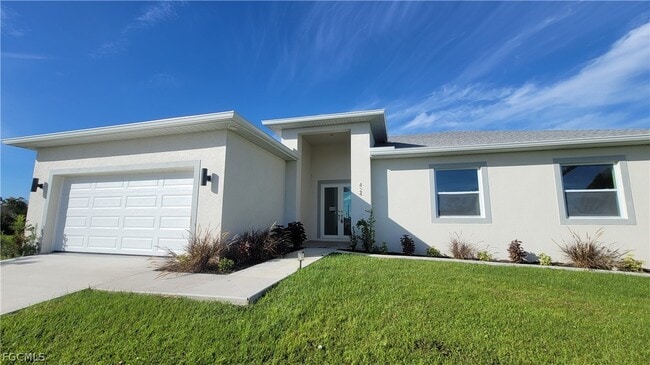 424 SW 28th Ave in Cape Coral, FL - Building Photo - Building Photo