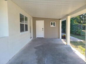 115 Warwick Ave in Pensacola, FL - Building Photo - Building Photo