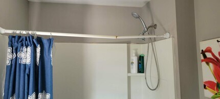 22 Douglas Ave, Unit Unit 2 - 2nd Floor in Somerset, NJ - Building Photo - Building Photo