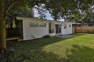 832 N Hyer Ave in Orlando, FL - Building Photo - Building Photo