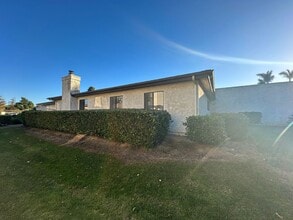 233 Marquis Pl in Santa Maria, CA - Building Photo - Building Photo