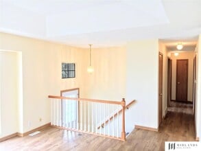 3208 Chad Ave in Bellevue, NE - Foto de edificio - Building Photo