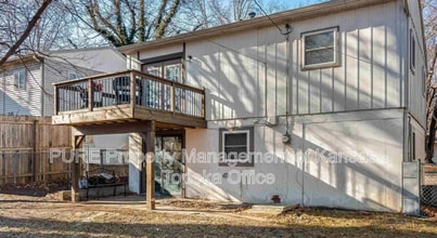 924 SW Watson Ave in Topeka, KS - Building Photo - Building Photo