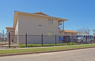 514 S Atlanta Ave in Tulsa, OK - Building Photo