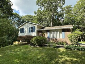 656 Alpine Ln in Westminster, MD - Building Photo