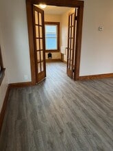 105 S 12th St in Savannah, MO - Building Photo - Building Photo