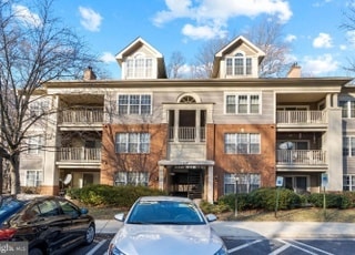 property at 115 Timberbrook Ln
