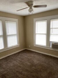 7012 Sherman St photo'