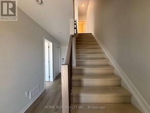 822 Fairline Row in Ottawa, ON - Building Photo - Building Photo