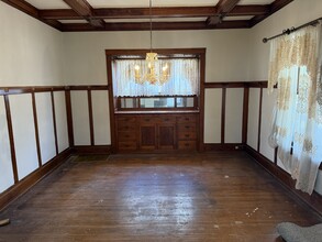 205 E Arcadia Ave in Peoria, IL - Foto de edificio - Building Photo
