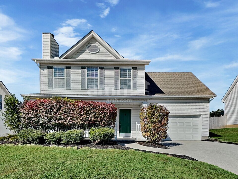 5721 Gaboury Ln in Knoxville, TN - Foto de edificio