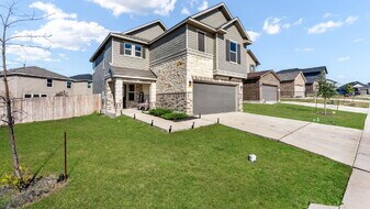 8519 Adler Fall Ln in Converse, TX - Building Photo