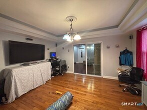 758 Wood Ave in Bridgeport, CT - Building Photo - Building Photo