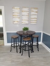 15 Motor Rd in Winston-Salem, NC - Foto de edificio - Building Photo