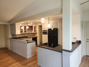 20 Springbrook Rd, Unit First Floor in Troy, NY - Building Photo - Building Photo