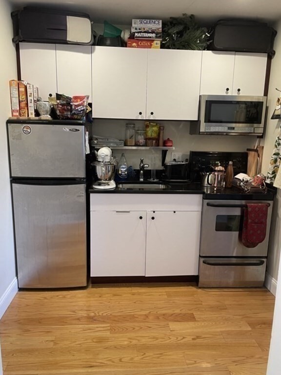 property at 338 W Broadway