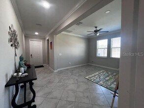 25072 Lambrusco Loop in Lutz, FL - Building Photo - Building Photo