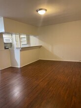 San Vicente -1013 in West Hollywood, CA - Foto de edificio - Interior Photo