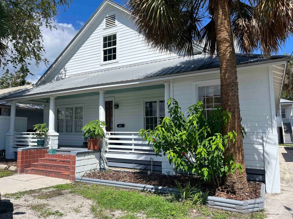 138 King St in St. Augustine, FL - Building Photo