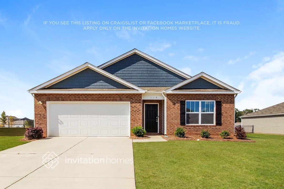 118 Cassius Dr in Troutman, NC - Building Photo