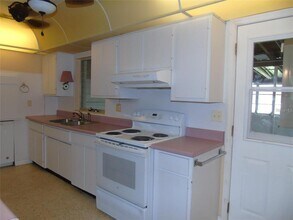 6326 Safford Terrace in North Port, FL - Building Photo - Building Photo