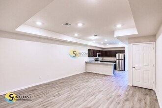 121 Lomond Dr in Port Charlotte, FL - Building Photo - Building Photo