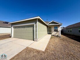 10154 Asta Trl in San Antonio, TX - Building Photo