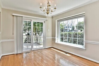 12817 Mill Brook Ct in Woodbridge, VA - Building Photo - Building Photo