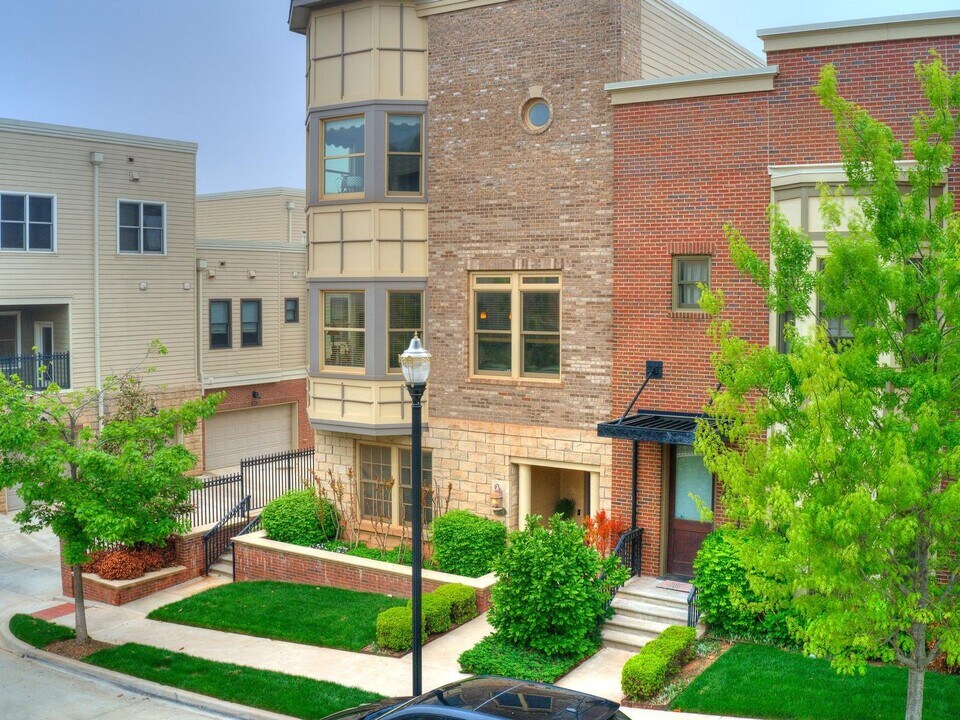 209 N Geary Ave in Oklahoma City, OK - Building Photo