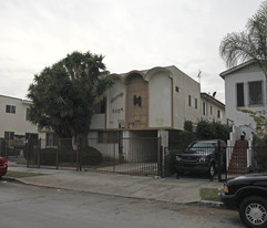 6605 S Victoria Ave in Los Angeles, CA - Building Photo