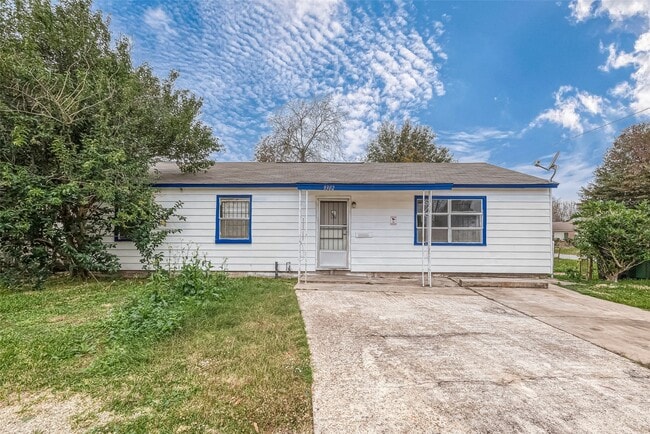 property at 9302 Fairland Dr
