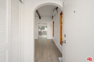 8900 Guthrie Ave in Los Angeles, CA - Building Photo - Building Photo