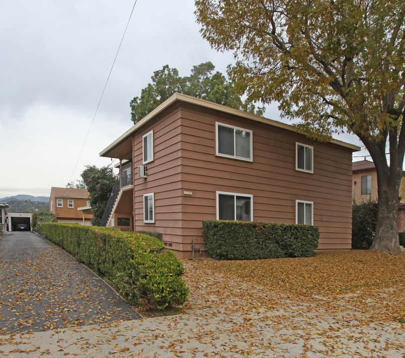 Beautiful Lower Unit with Central AC in South Pasadena, CA - Building Photo