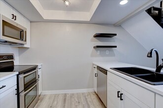 14110 E Temple Dr in Aurora, CO - Foto de edificio - Building Photo