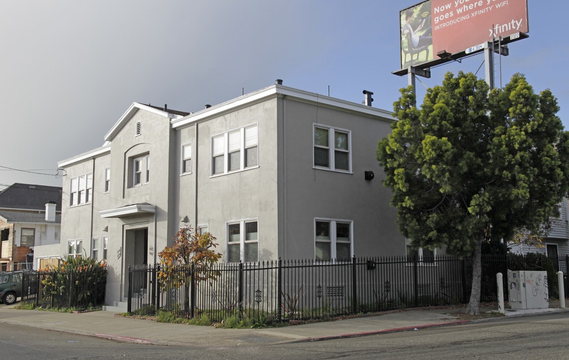 604 60th St in Oakland, CA - Foto de edificio