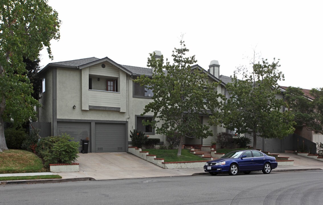 3805 Herbert St in San Diego, CA - Foto de edificio