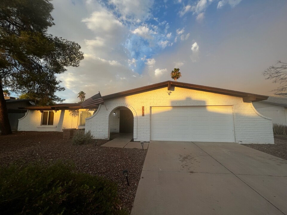 2859 S Las Palmas in Mesa, AZ - Building Photo