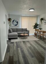 3018 Alice Ave in Indianapolis, IN - Building Photo - Building Photo