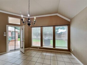 5712 Sugar Maple Dr in Fort Worth, TX - Building Photo - Building Photo
