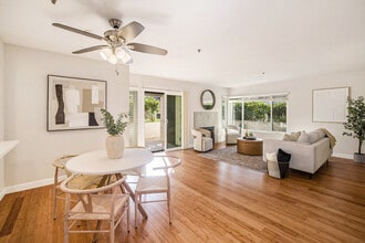 5605 Friars Rd, Unit 270 in San Diego, CA - Building Photo - Building Photo