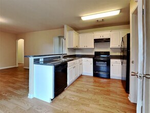 4111 Medina River Ct in Spring, TX - Building Photo - Building Photo