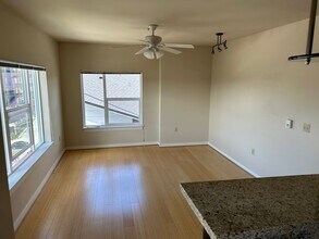 1026 NE 65th St in Seattle, WA - Building Photo - Building Photo