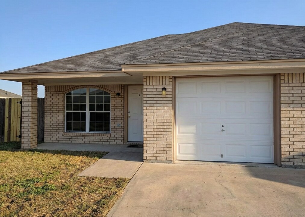 4102 Jeff Scott Dr, Unit Unit A in Killeen, TX - Foto de edificio