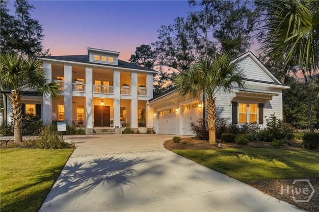 437 Bear River Dr in Richmond Hill, GA - Building Photo - Building Photo