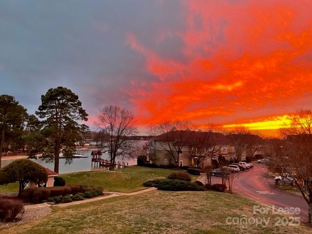 property at 17919 Kings Point Dr