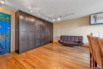 83-40 Austin St in Queens, NY - Building Photo - Building Photo