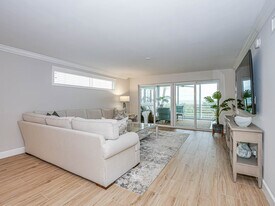 8444 Oceanside Dr in Indian River Shores, FL - Building Photo